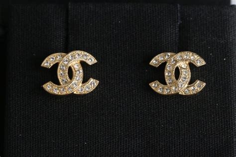 chanel z2800 earrings|Stud earrings .